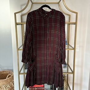 Lou & Grey M plaid button down dress with pockets
